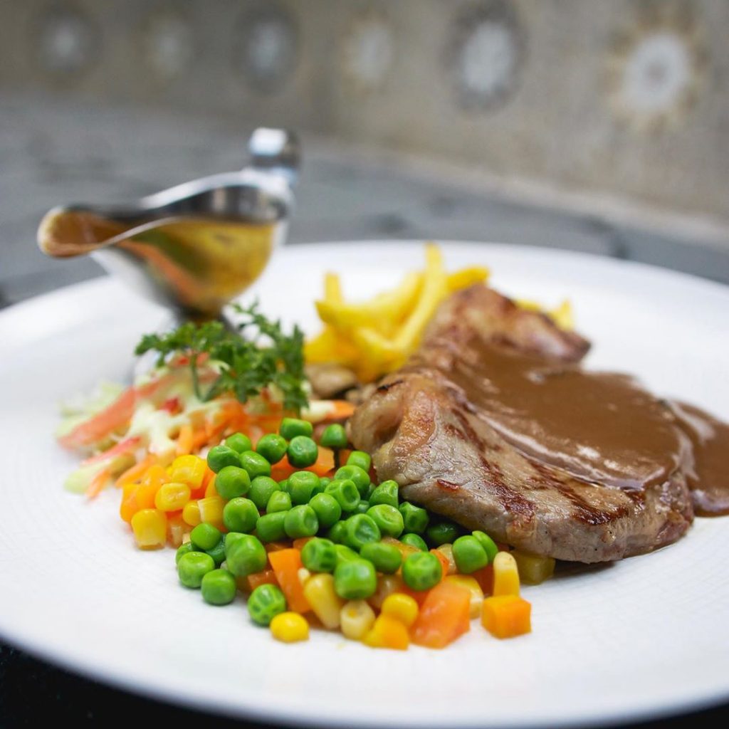 Resto di Bandung