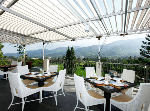 tempat makan di puncak bogor