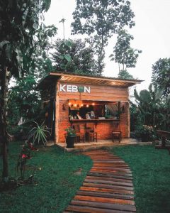 Kebon TR
