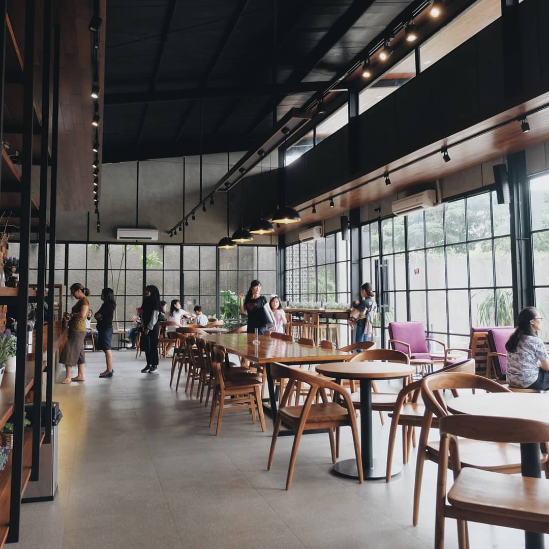 Nakoa Cafe Tempat Nogkrong Di Malang Yang Buka 24 Jam Puas Puasin