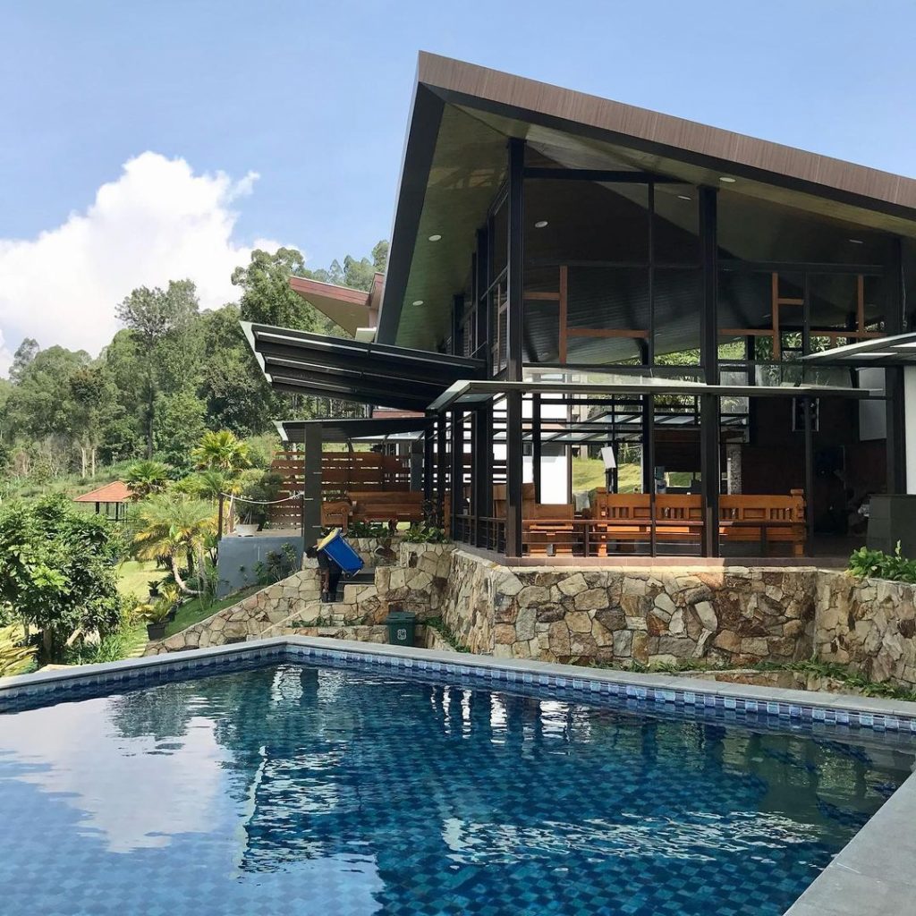 Luxurious Villa