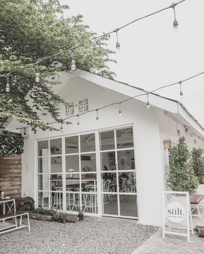 Sult Cafe and Eatery