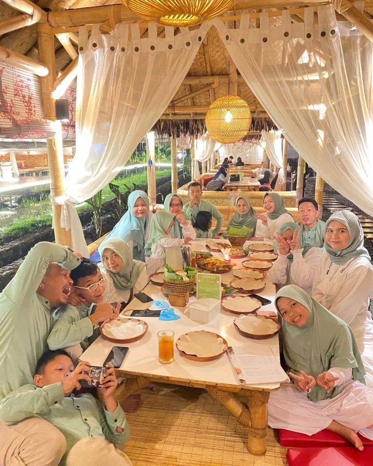 Tempat Makan keluarga di Bogor
